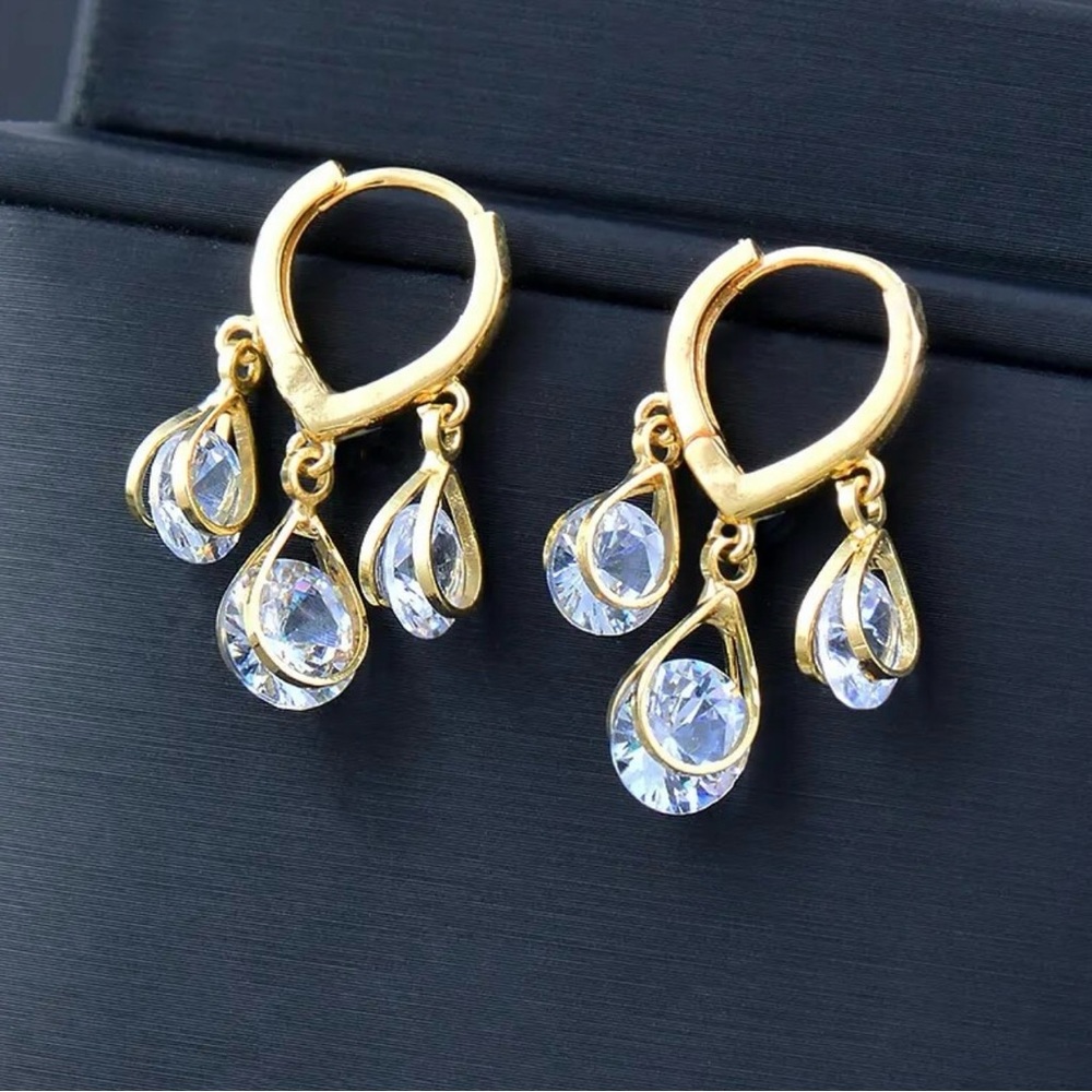 Crystal chandelier drop earrings